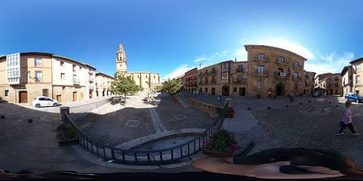 Briones